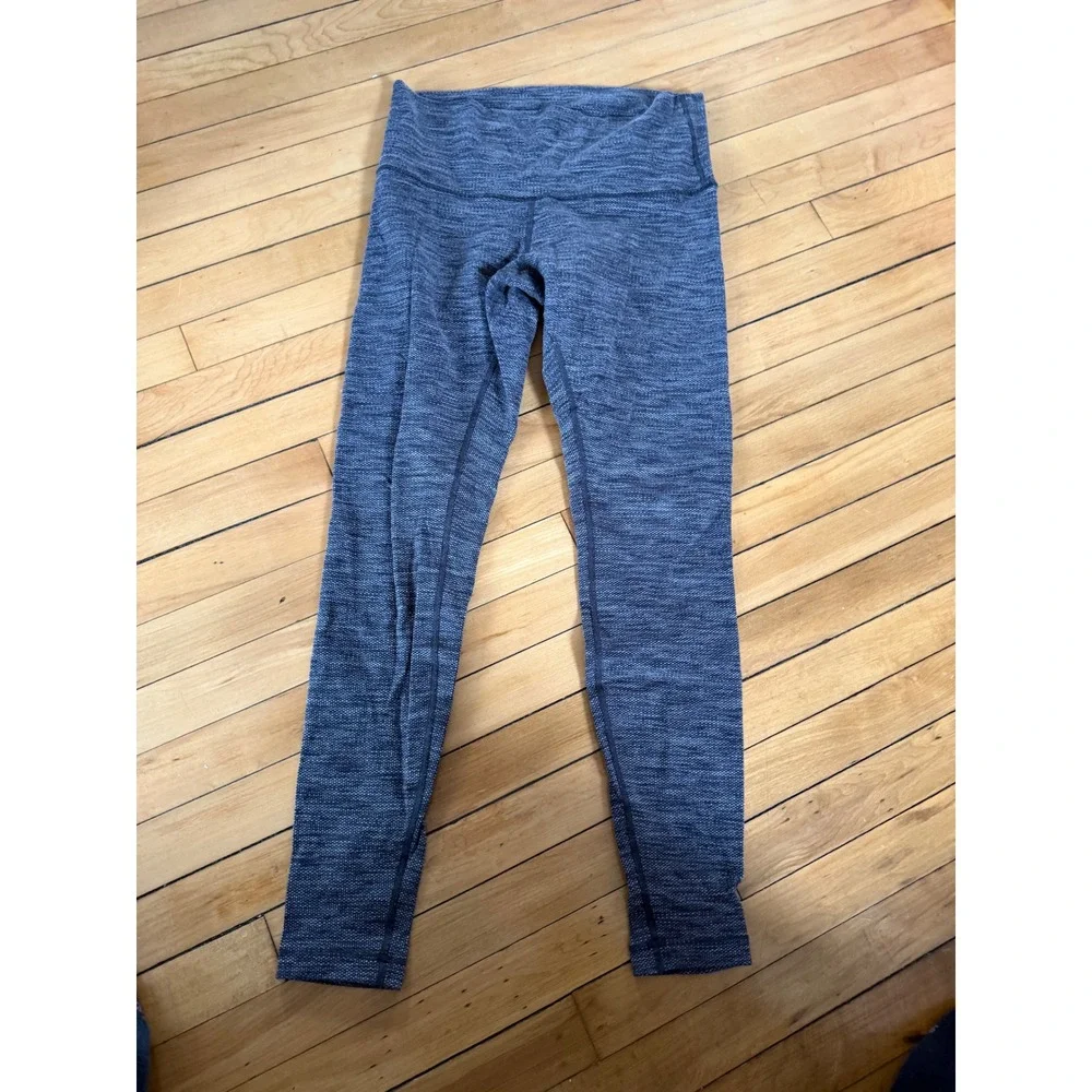 Lululemon heathered grey high waist athletic leggings‎
